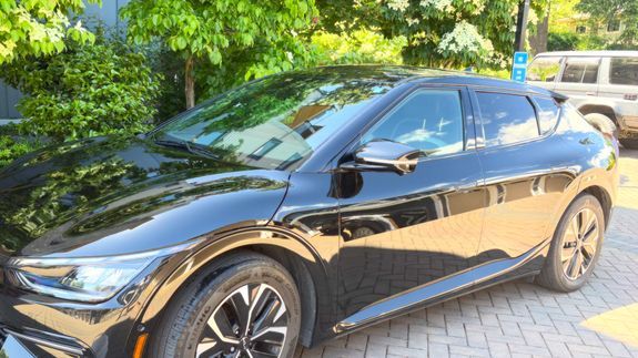 Vehicle receiving complete interior and exterior detailing